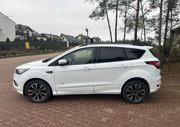 Ford Kuga cena 77500 przebieg: 59450, rok produkcji 2018 z Tuchola małe 781